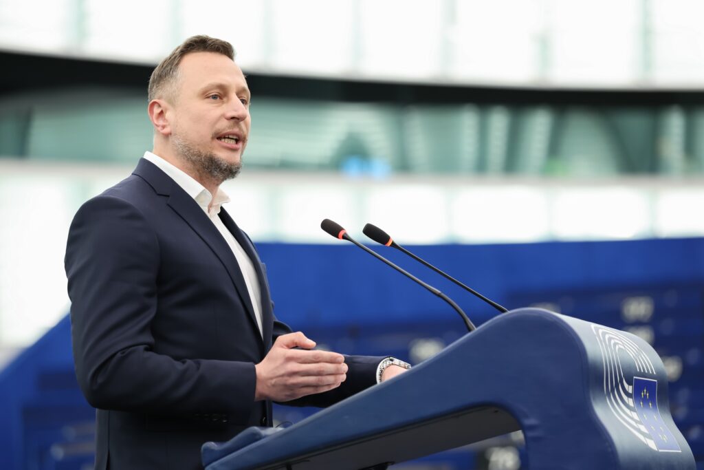 polish mep krzysztof brejza