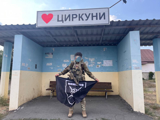 A member of the pro-Ukrainian 