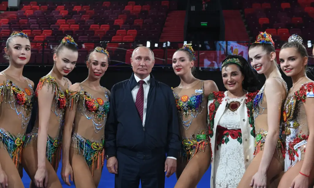 title · post russian president vladimir putin moscow mayor sergei sobyanin visited rhythmic gymnastics palace 2019 ria novosti gymnasts d08d2e586efbc76cfc0ab34b59159ab2 ukraine news ukrainian reports
