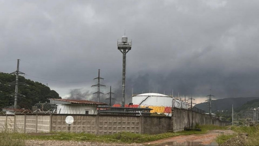 russia's falling debris routine continues ukrainian drone hits tuapse oil terminal 5th time spring · post smoke rising over russian after strike 27 2026 пожежа на нафтовому терміналі в російському