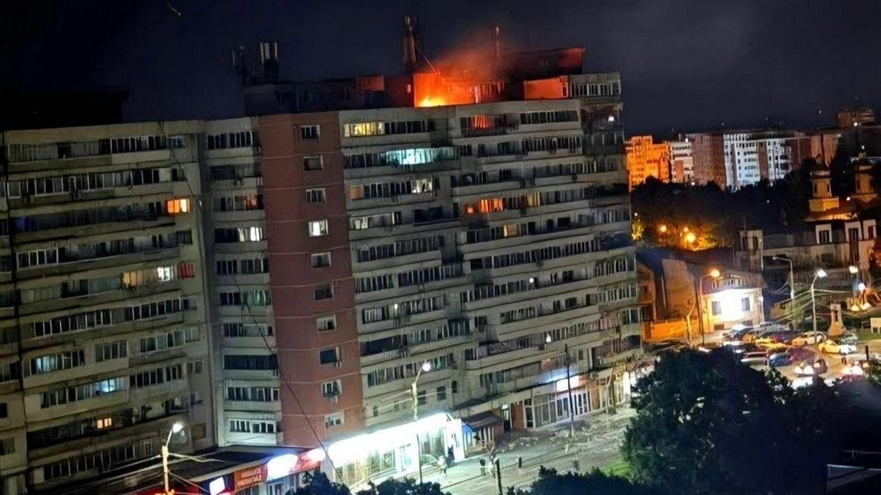 moscow's drone hits 10-story apartment block romania injuring two russia fires 232 uavs ukraine · post fire top-floor residential building galați after russian crashed 29 2026 пожежа у квартирі багатоповерхівки