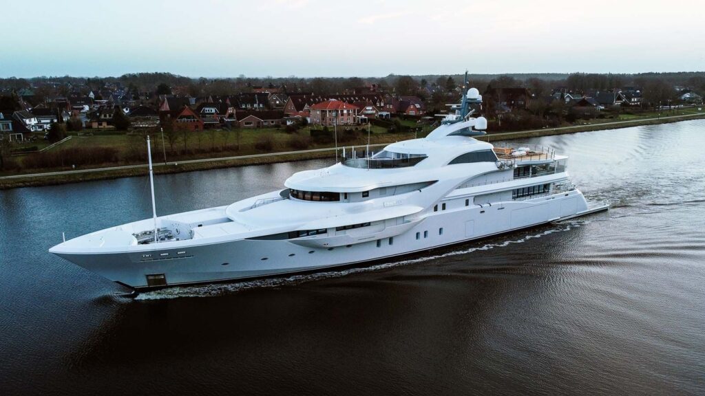 The superyacht Graceful
