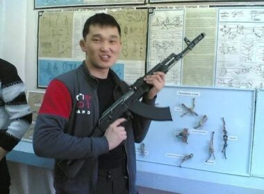 Russian 37th Motorized Rifle Brigade battalion commander Bato Munkuyev. Ukraine's 1st Separate Assault Regiment