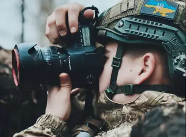 How Journalists and Aid Workers Keep Communication Going in Eastern Europe