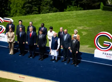 g7