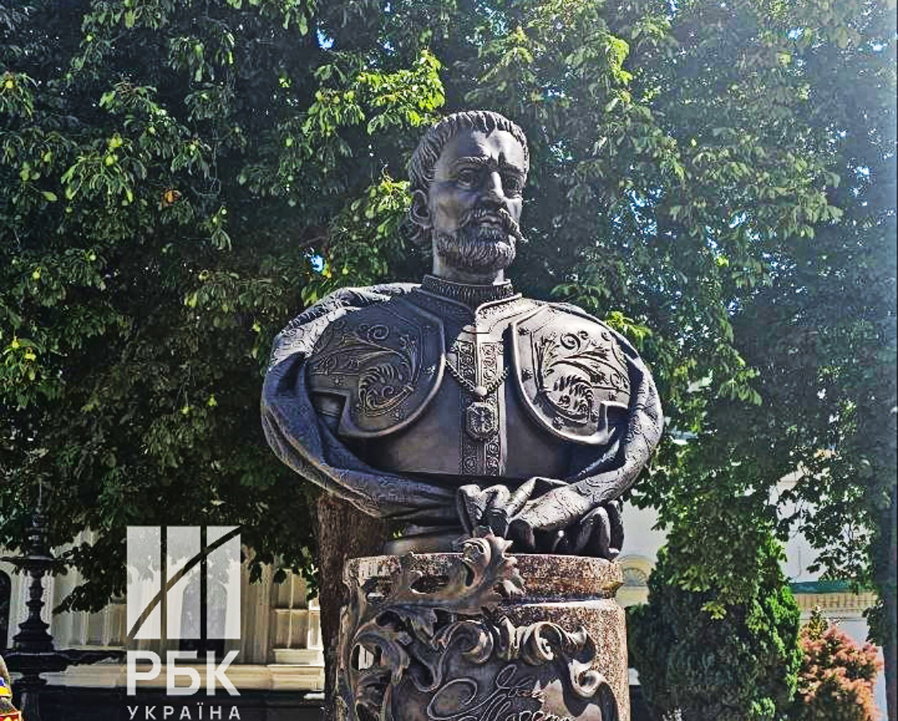 zelenskyy where lenin fell kyiv mazepa stand—a cossack hetman russia still curses · post bronze bust ivan unveiled grounds pechersk lavra monastery 28 2026 mazepa-in-lavra-rbc-ukraine ukraine news ukrainian reports