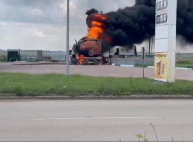 russia's fuel crisis jumps 15 25 regions five days—plus six occupied ukrainian areas · post russian truck burns gas station skadovsk kherson oblast after logistic lockdown mid-range strike 11 2026