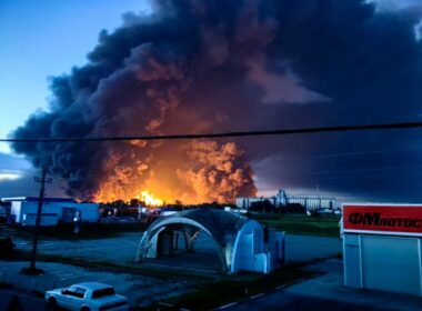 refinery feeding occupied crimea burning after overnight ukrainian strike · post large fire slavyansk oil slavyansk-na-kubani krasnodar krai drone 28 2026 na kubani supernova+ ukraine news reports