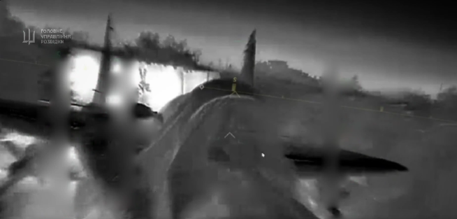 The image shows a Ukrainian drone approaching Russia's MiG-29 aircraft. Source: Ukraine's Defense Intelligence