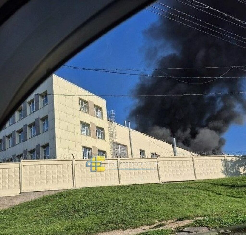 one plant makes seats save russian pilots—ukraine's flamingo missile torched 1200 km home · post column black smoke rises over kirov after ukrainian struck avitek russia 24 2026 лшкщм vyatka