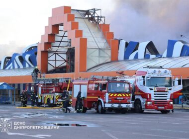 russia destroys home depot-style superstore kryvyi rih—the third one has erased same region · post firefighters work burned-out epicenter home-improvement hypermarket after russian strike rih 26 2026 20260726111350-2182 ukraine news