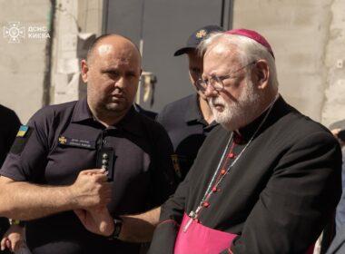 Paul Richard Gallagher, the Holy See's Secretary for Relations with States and International Organizations, visited the site of a Russian missile strike in Kyiv. Source: The State Emergency Service