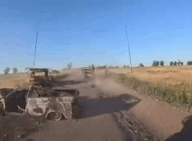 Destroyed Russian vehicles near the Donetsk Ring Road.