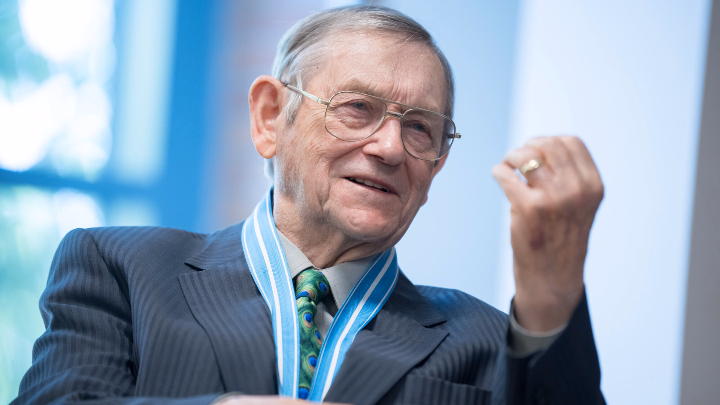 Norman Davies, Western historian