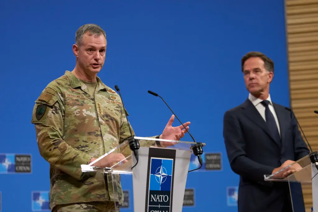 NATO Secretary General Mark Rutte and Supreme Allied Commander Europe Gen. Alexus G. Grynkewich announce the launch of “Eastern Sentry” during a joint press conference on 12 September 2025. Photo: NATO/Flickr