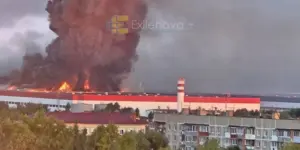 russia keeps hitting ukraine's couriers—so ukraine went after russia's amazon oil depot warehouses hit near moscow · post warehouse burns ukrainian drone strike oblast morning 20 2026 пожежа у московській