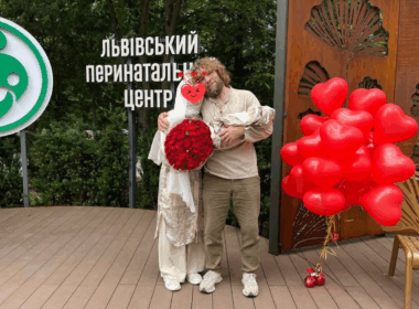 Ruslan Puptaiev, also known as Aslan Khakimov, his wife Oleksandra, and their daughter Amina in 2025. Puptaiev is contesting deportation from Ukraine after authorities discovered he had lived for years under a false identity. Photo from social media, via Babel