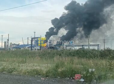 10% russia's refining half siberia's fuel omsk plant just lost its 2500-km protection · post smoke rises over oil refinery after ukrainian drone strike russia 6 2026 exilenova+ ukraine news