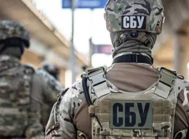 bomb-maker working russia's military intelligence zaporizhzhia loses freedom 15 years · post security service ukraine officers during operation sbu news ukrainian reports