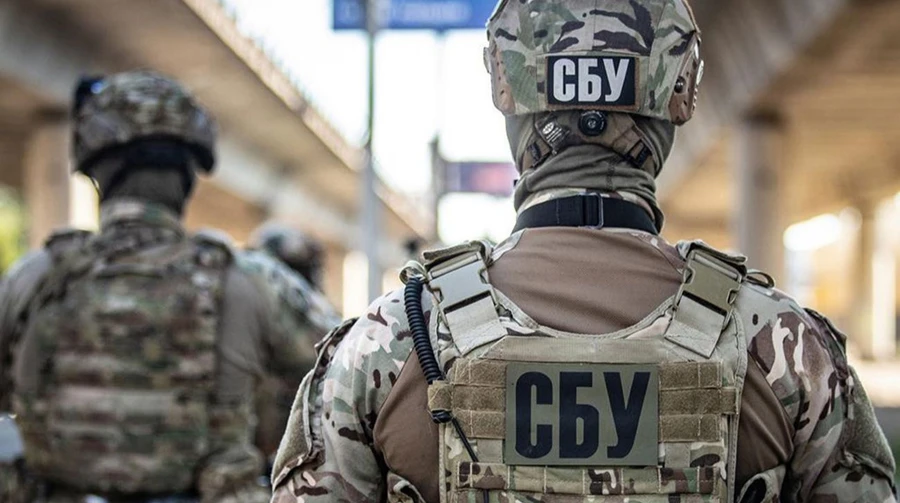 bomb-maker working russia's military intelligence zaporizhzhia loses freedom 15 years · post security service ukraine officers during operation sbu news ukrainian reports