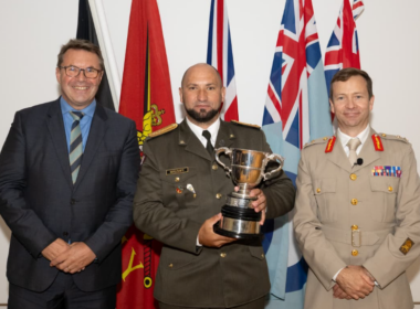 Ukrainian Lieutenant Colonel Serhii Mahlovanyi wins the top prize of the Advanced Command and Staff Course in the UK. Source: The UK Defense Ministry
