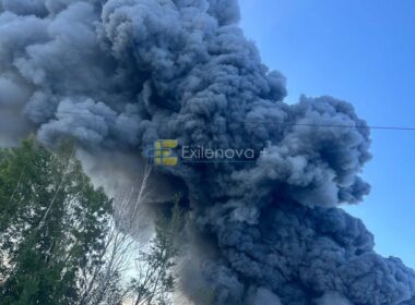 russian refinery makes jet fuel moscow's warplanes—and ukraine keeps setting fire · post black smoke rises over burning wildberries logistics complex leningrad oblast after ukrainian drone strike 4 2026 5445360929345313906