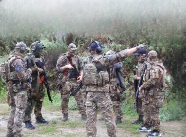Chechen volunteers fighting on Ukraine’s side during training.