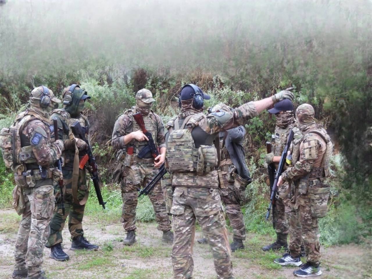 Chechen volunteers fighting on Ukraine’s side during training.