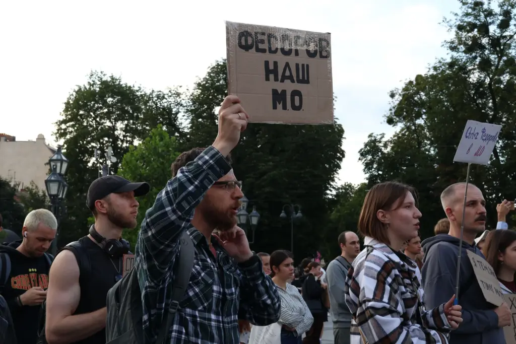 Protesters demand Mykhailo Fedorov is reinstated as defense minister in Lviv. Photo: Solomia Stanovych