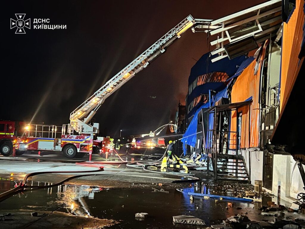 Russia hits Kyiv and its region overnight, 14 dead as ammonia leaks and building collapses