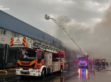 Ukrainian firefighters respond to a blaze at warehouses hit by a Russian drone strike in Kyiv Oblast’s Brovary district, 18 August 2026. Photo: Ukraine's State Emergency Service