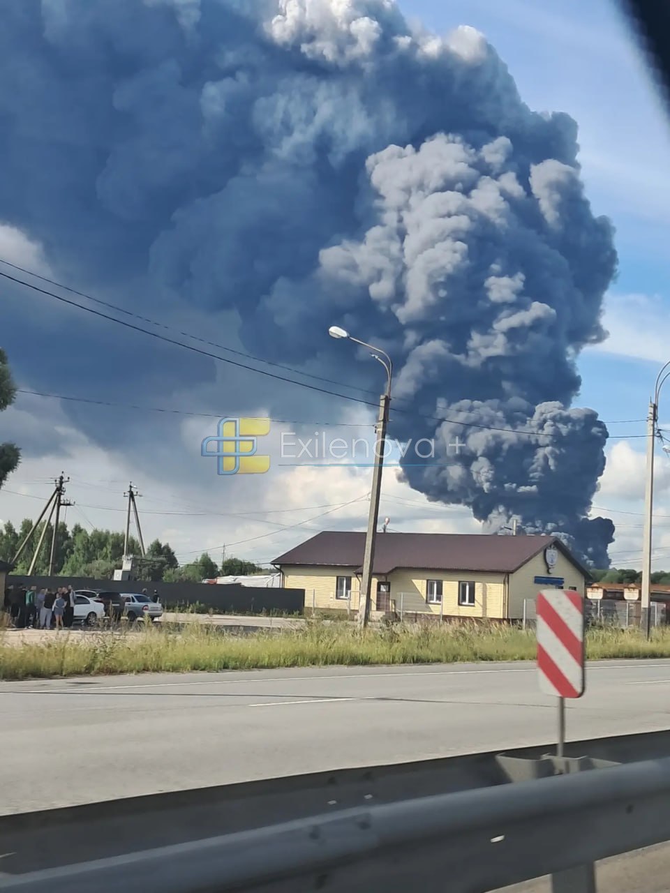 russian warehouse built hold 120 million items burning east moscow region · post column black smoke towers over khryastovo vladimir oblast russia seen roadside after ukrainian drone strike set wildberries