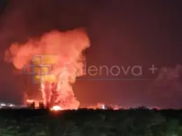 sea drones jet neptune missiles hit one russian port single night · post fire burns novorossiysk early hours 12 2026 пожежа у новоросійську ніч проти серпня фото exilenova+ ukraine news