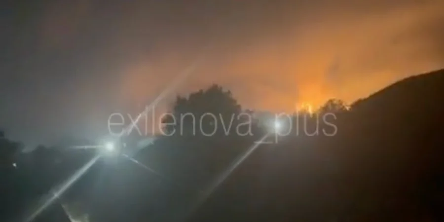 fifth fire same refinery year—and russia still calls debris · post afipsky oil seen road night krasnodar krai 25 2026 сили оборони завдали удару по афіпському нпз у росії exilenova+