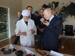 Vladimir Putin visits Etorofu island,