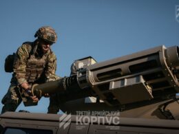 A crew from Ukraine’s 1030th “Aquila” Anti-Aircraft Missile and Artillery Regiment is loading the RapidRanger with anti-aircraft missiles ahead of a combat deployment. Source: Ukraine’s 1030th “Aquila” Anti-Aircraft Missile and Artillery Regiment