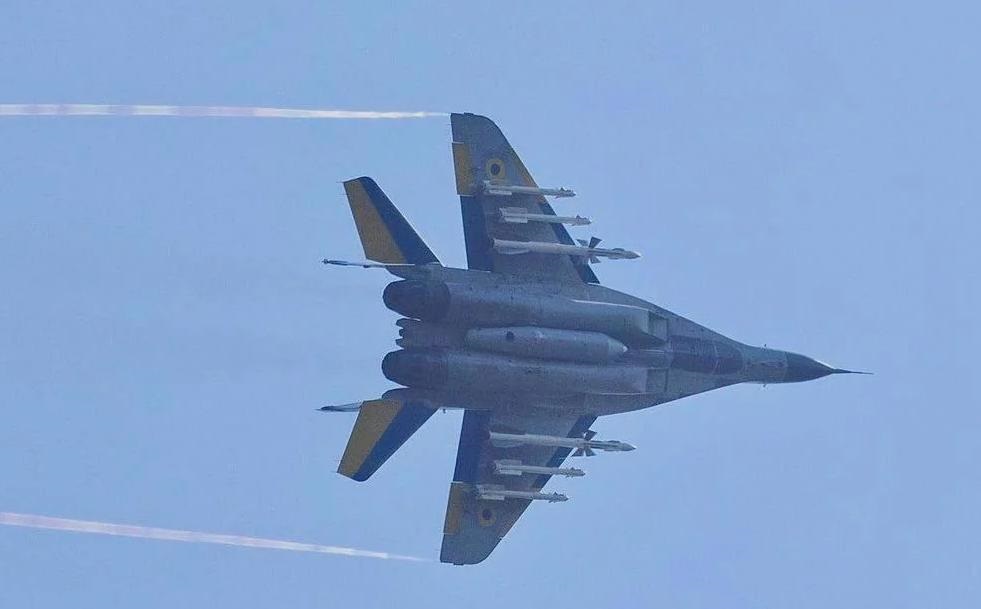 MiG-29 with R-27s and R-73s.