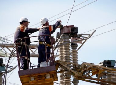 ukrenergo repair team