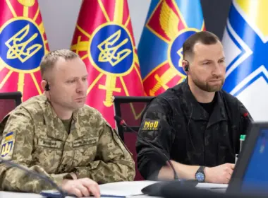 1000 patriot missiles arrive too late winter so ukraine asked ramstein arms coalition open its warehouses · post ukraine's defense minister yevhenii khmara right commander-in-chief major general mykhailo drapatyi meeting