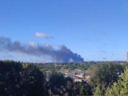 ukrainian drones took ryazan's blending unit after knocking out two its four crude units · post black smoke rising over ryazan oil refinery drone strike russia 6 2026 пожежа на