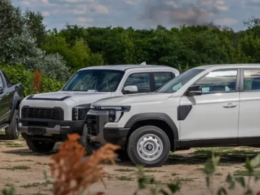 Ukrainian pickup trucks for the military. Source: The Ukrainian Defense Ministry