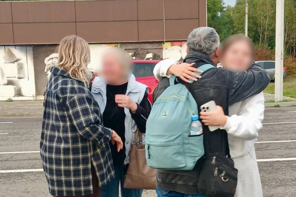 Ukrainians who were brought from Russian-occupied territories to Ukrainian-controlled territory, August-September 2026. Photo: Dmytro Lubinets