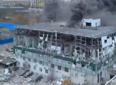 The Proton electronics plant in Oryol, Russia, after a Ukrainian missile strike on 23 October. The facility reportedly produces electronic components used in Russian weapons systems, including Iskander-M ballistic missiles. Photo: Exilenova+