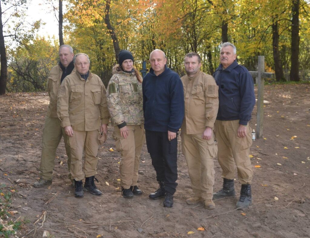 Sviatoslav Sheremeta (center), initiator of the proposal to declare a Year of the UPA in Lviv Oblast, with his team during a search for the remains of Ukrainians killed in 1944 in the village of Łasków, Lublin Voivodeship, Poland, October 2026