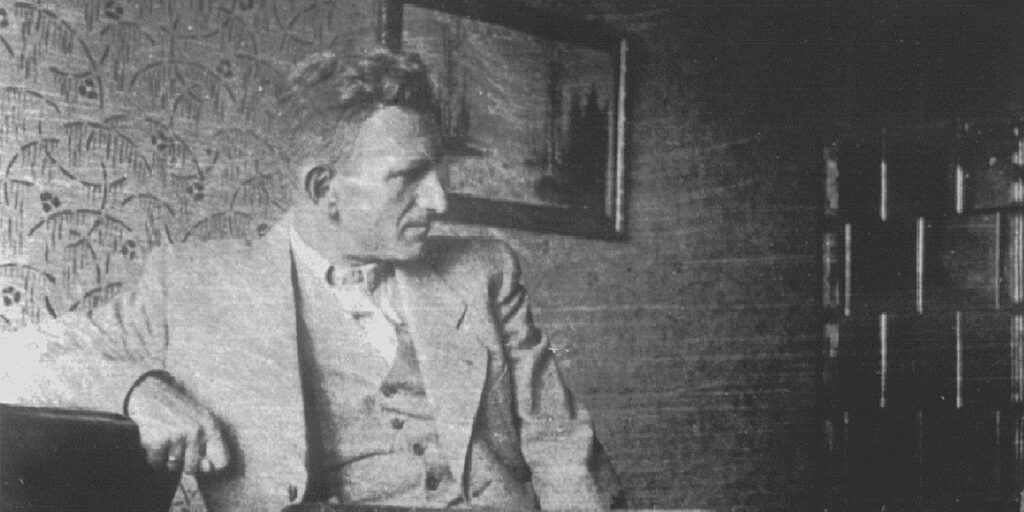 45 seconds voting lviv oblast council sparked new dispute poland warsaw says kyiv promised upa year decision take effect · post roman shukhevych commander-in-chief ukrainian insurgent army (upa) 1943 1950