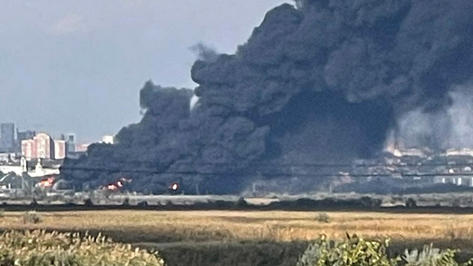 drones burned out more than half tanks russian fuel-export terminal rostov-on-don · post black smoke rises over oil-loading novoshakhtinsk refinery russia after drone strike 10 2026 tme exilenova_plus ukraine news
