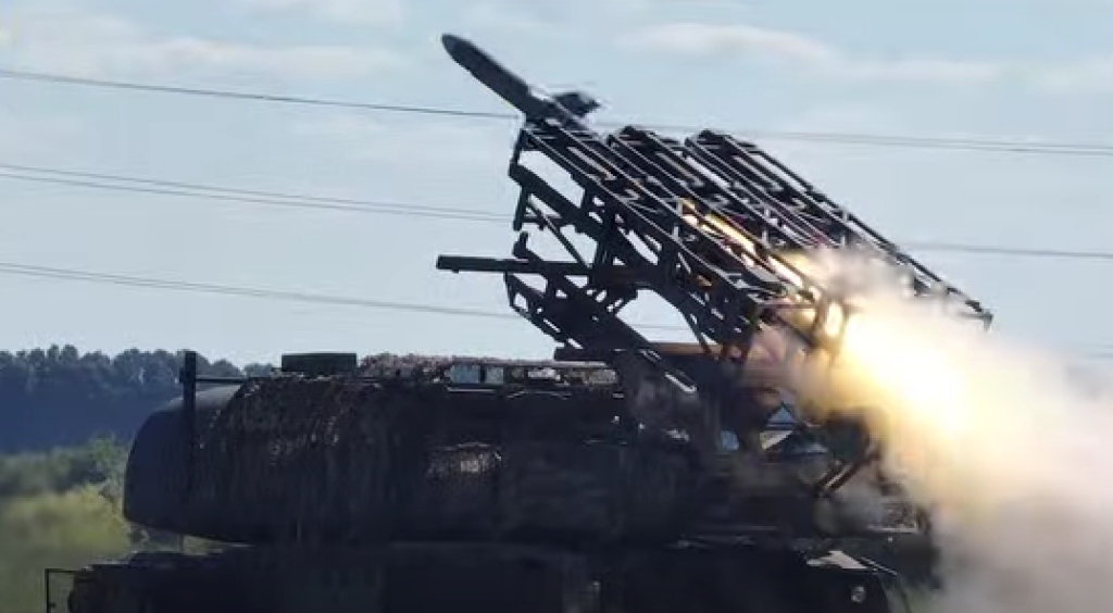 Ukraine’s Soviet-Era Launcher Now Fires American Missiles to Down Russian Drones